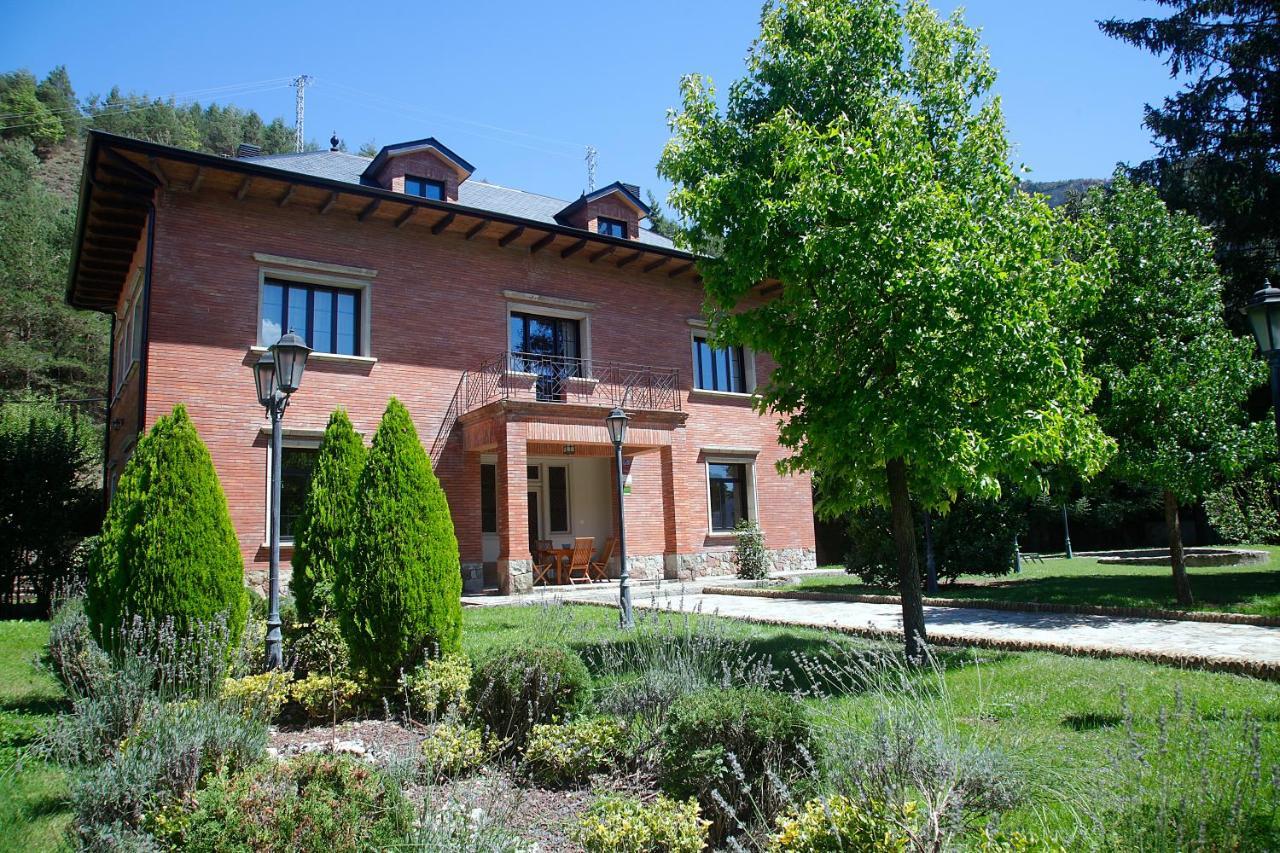 La Torre De Guardiola Chalet Guardiola de Berga